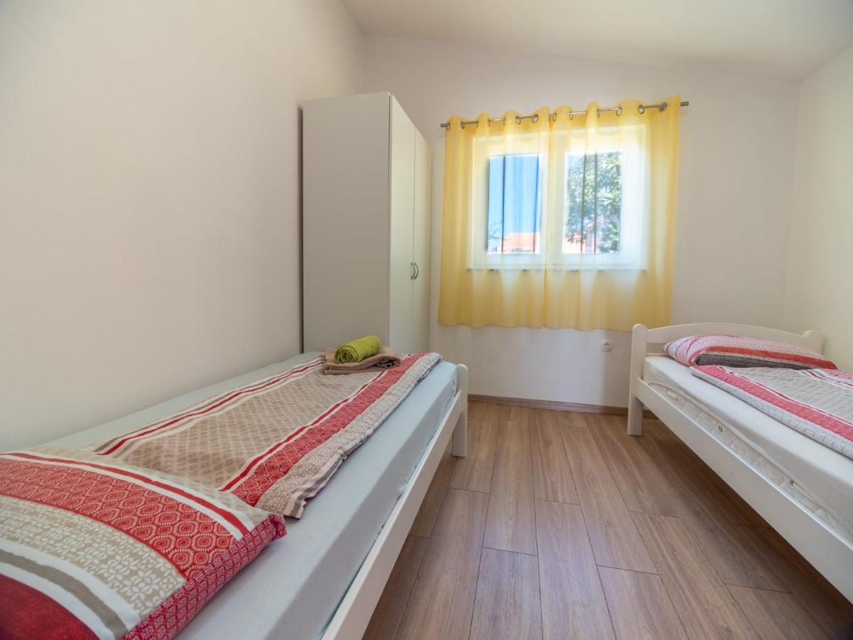Apartmani Arijana เมดูลิน ภายนอก รูปภาพ