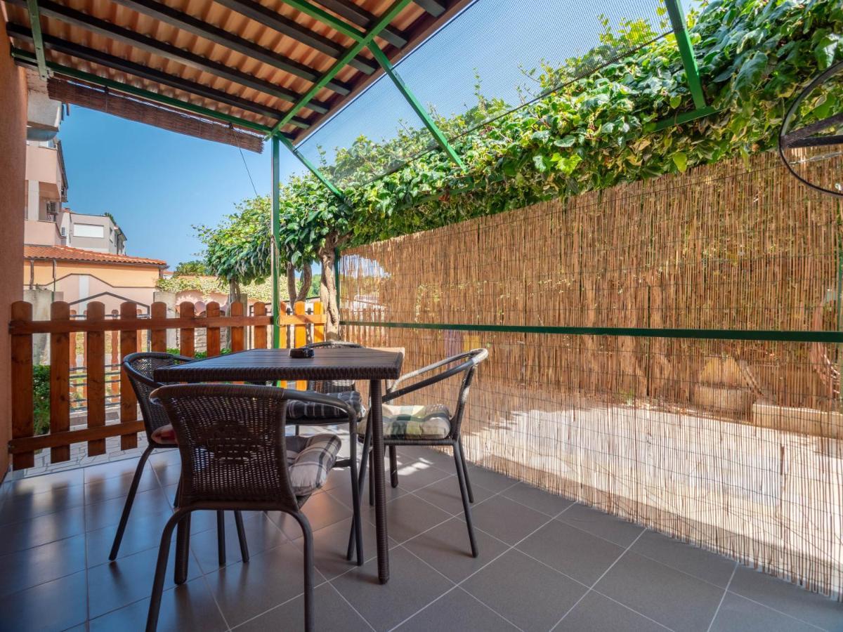 Apartmani Arijana เมดูลิน ภายนอก รูปภาพ